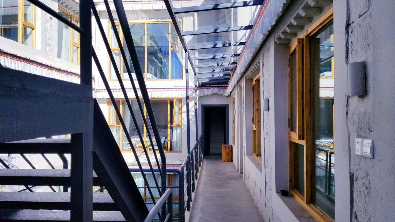 Fengma Feiyang Hostel Lhasa Exterior photo