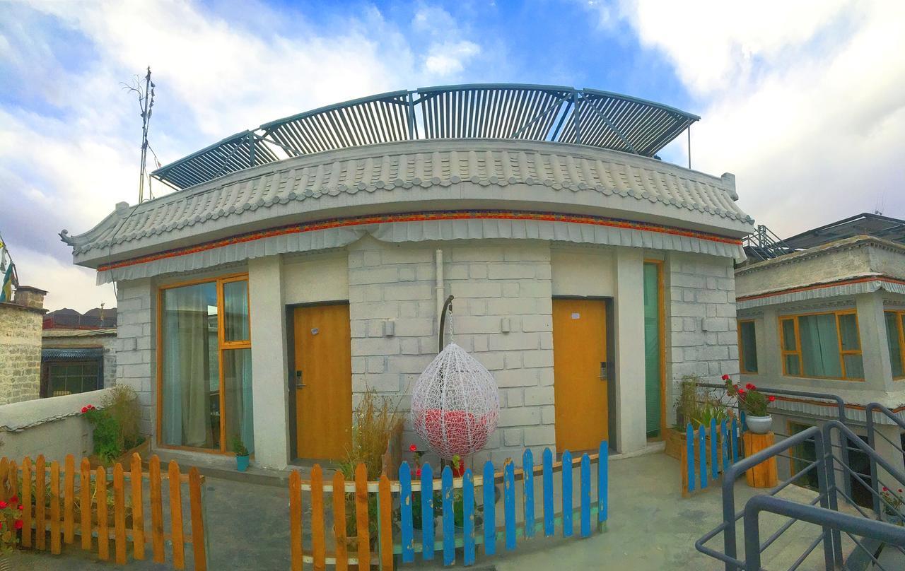 Fengma Feiyang Hostel Lhasa Exterior photo